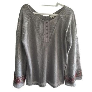 Umgee Boutique Gray Needle Point Belle Sleeves Top Women’s Size Small Medium
